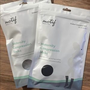NEW 2 pairs Motif maternity compression socks